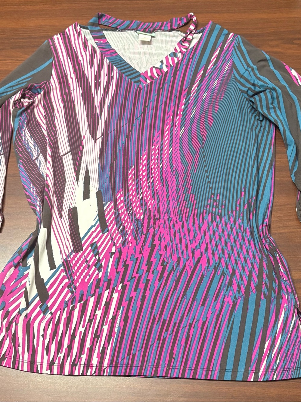 Dana-Montane V-Neck Long Sleeve Top in Teal and Purple Print - Picture 2 of 10